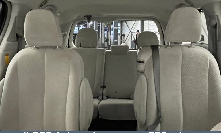 Toyota Sienna LE 3.5 Automatas 2014 full