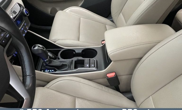 Hyundai Tucson 1.6 T-GDI Automatas 2016 full