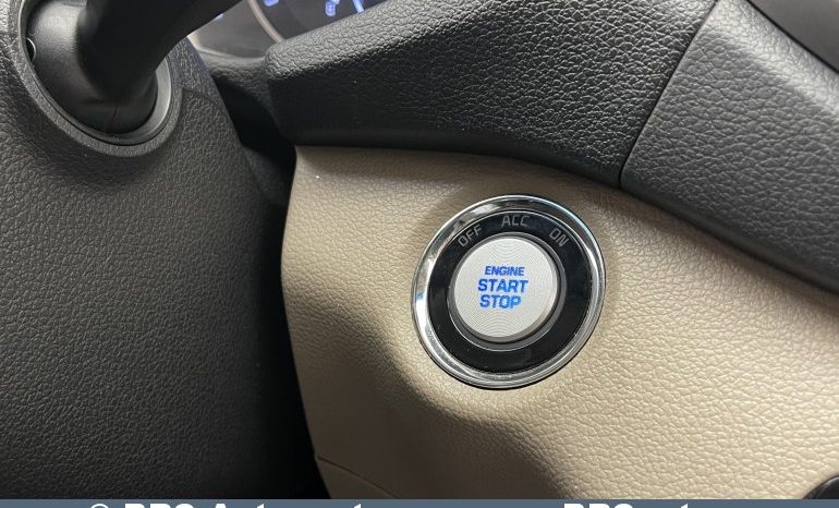 Hyundai Tucson 1.6 T-GDI Automatas 2016 full