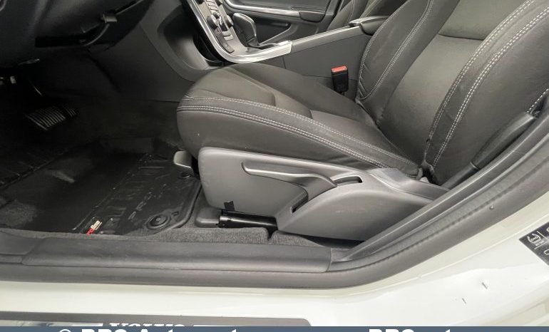 Volvo V60 2.0 D3 Automatas 2016 full