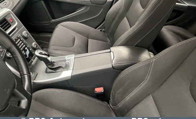 Volvo V60 2.0 D3 Automatas 2016 full