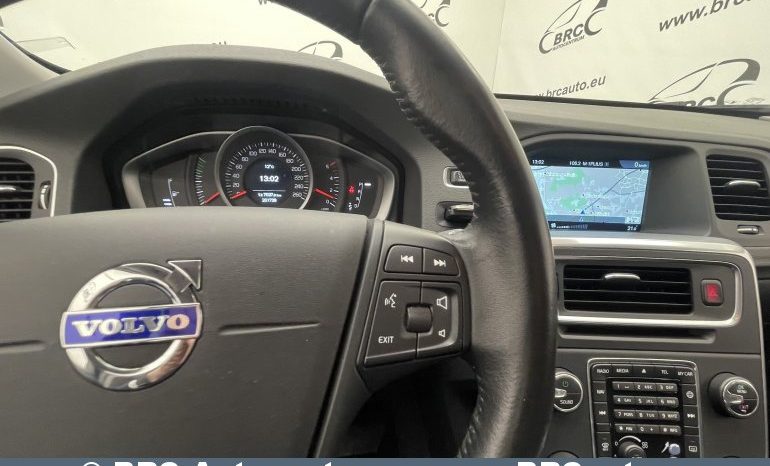 Volvo V60 2.0 D3 Automatas 2016 full