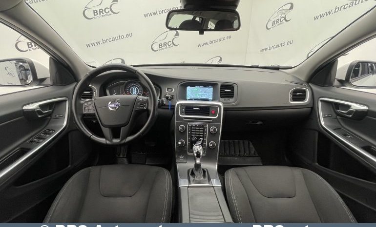 Volvo V60 2.0 D3 Automatas 2016 full