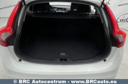 Volvo V60 2.0 D3 Automatas 2016 full