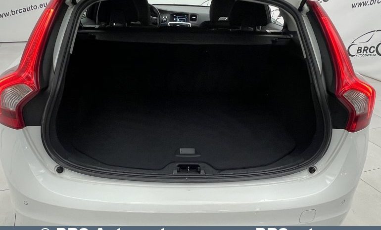 Volvo V60 2.0 D3 Automatas 2016 full