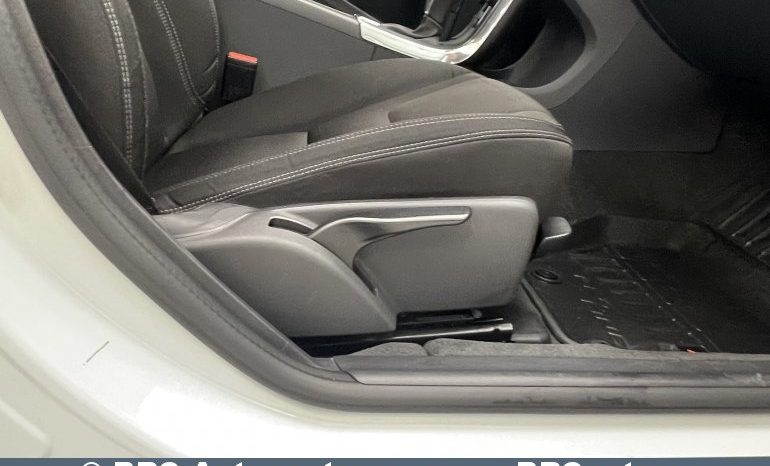 Volvo V60 2.0 D3 Automatas 2016 full