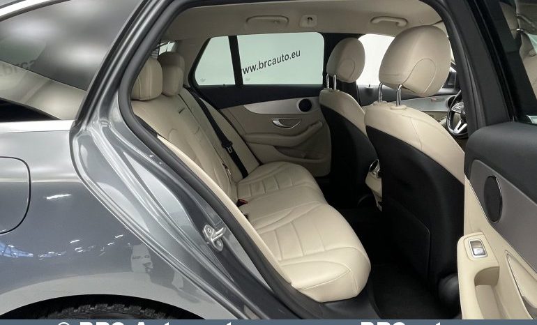 Mercedes-Benz C 220 d T Automatas 2018 full