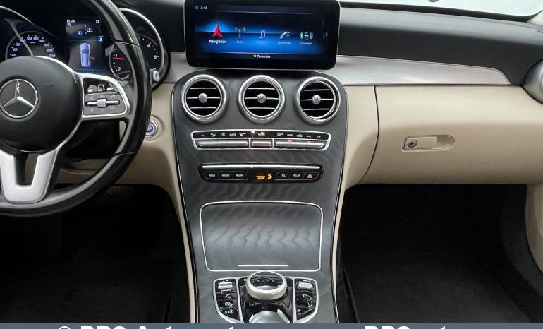 Mercedes-Benz C 220 d T Automatas 2018 full