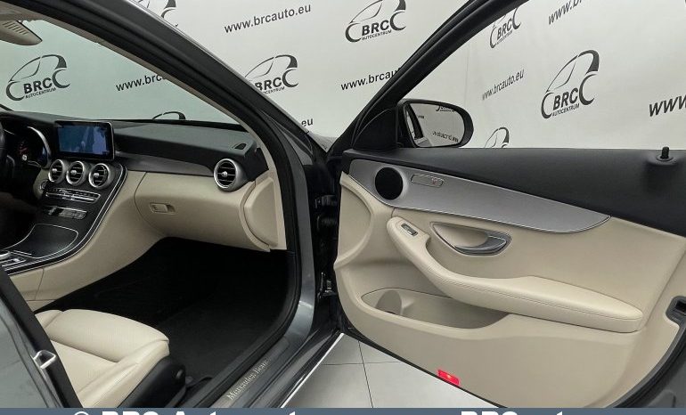 Mercedes-Benz C 220 d T Automatas 2018 full