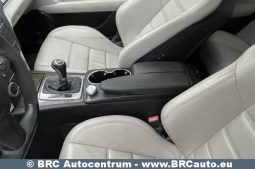 Mercedes-Benz C 63 AMG Automatas DĖŽĖS DEFEKTAS 2009 full