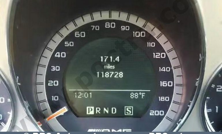 Mercedes-Benz C 63 AMG Automatas DĖŽĖS DEFEKTAS 2009 full