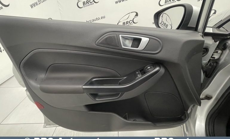 Ford Fiesta 1.5 TDCi 2013 full