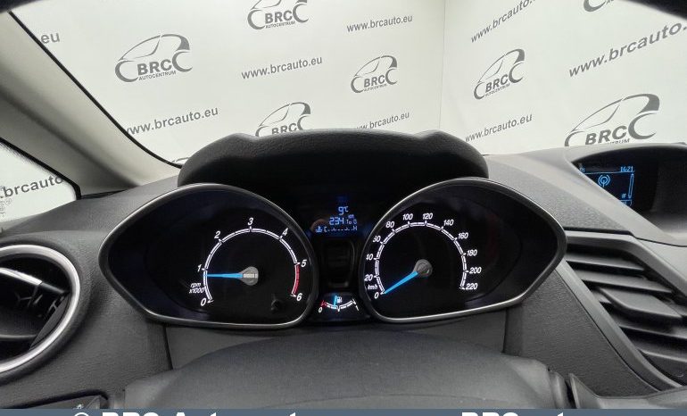 Ford Fiesta 1.5 TDCi 2013 full