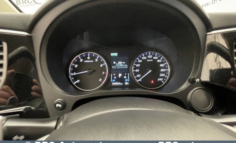 Mitsubishi Outlander 2.0 4WD Automatas 2014 full