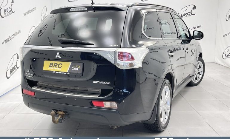 Mitsubishi Outlander 2.0 4WD Automatas 2014 full