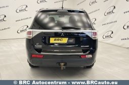 Mitsubishi Outlander 2.0 4WD Automatas 2014 full