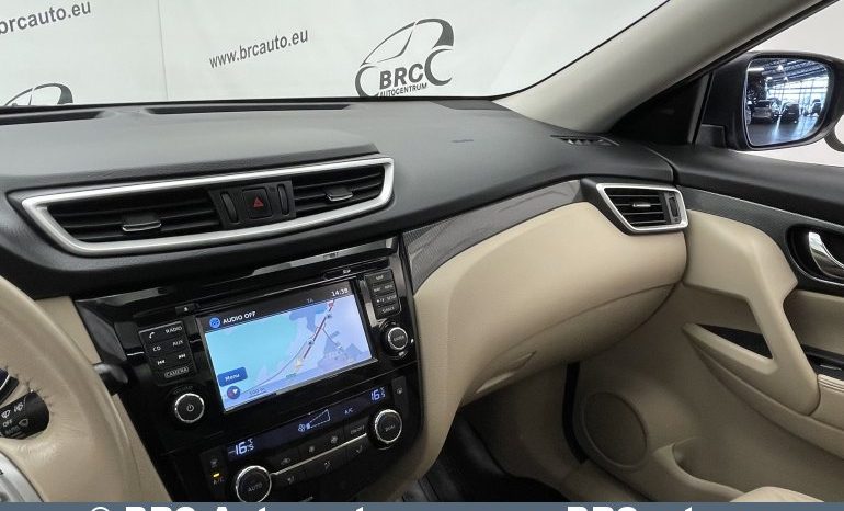 Nissan X-Trail 1.6 Tekna Automatas 2015 full