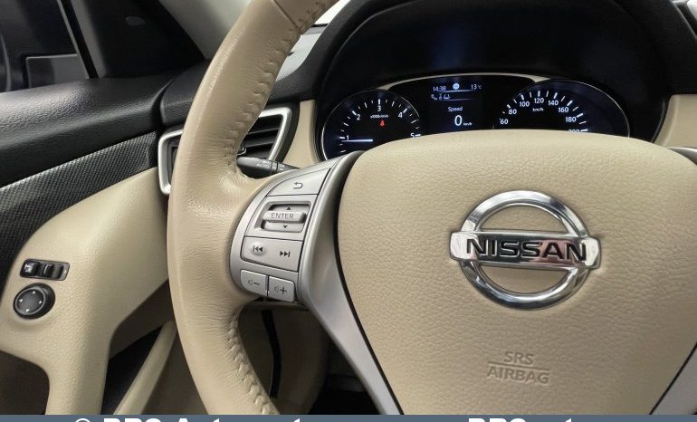 Nissan X-Trail 1.6 Tekna Automatas 2015 full