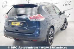 Nissan X-Trail 1.6 Tekna Automatas 2015 full
