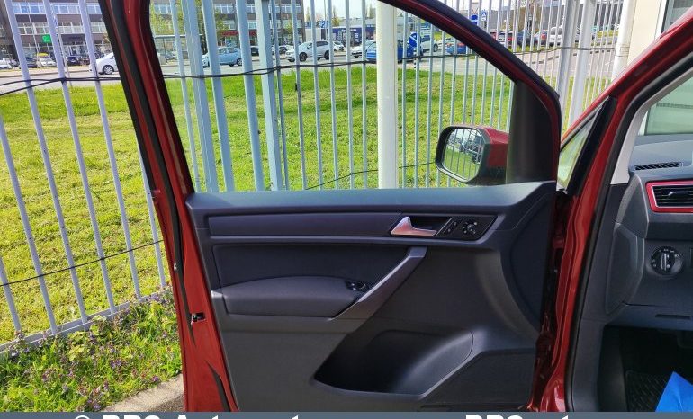 Volkswagen Caddy 2.0 TDI DSG 2016 full