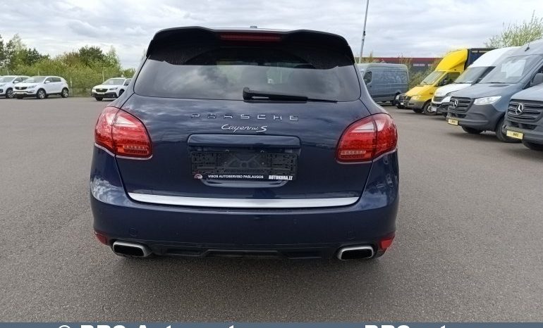 Porsche Cayenne S 4.8 Automatas 2011 full