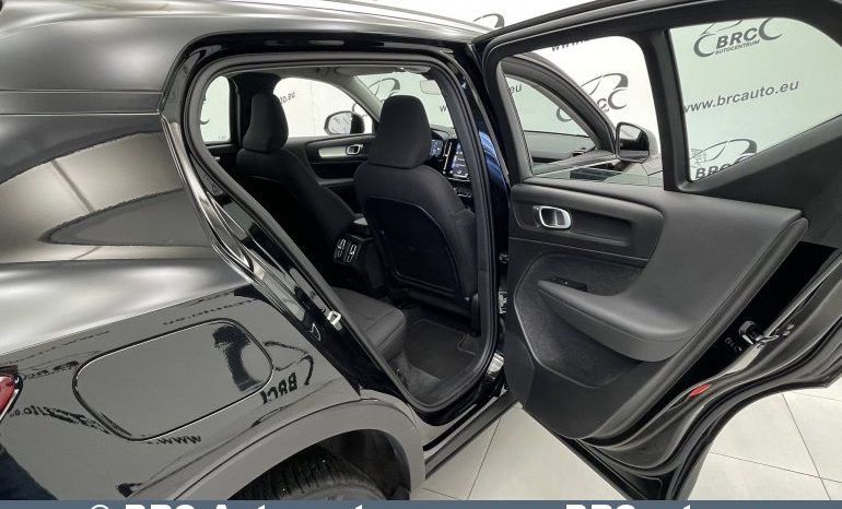Volvo XC 40 1.5 T2 2021 full