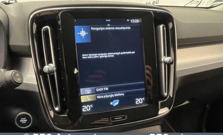 Volvo XC 40 1.5 T2 2021 full