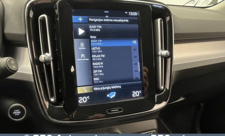 Volvo XC 40 1.5 T2 2021 full