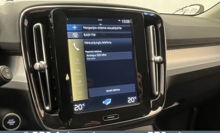 Volvo XC 40 1.5 T2 2021 full