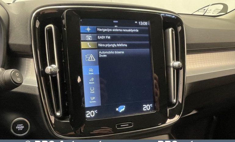 Volvo XC 40 1.5 T2 2021 full