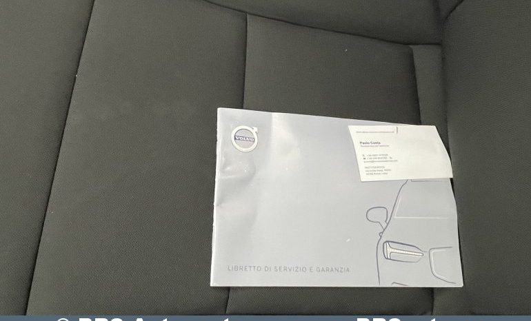 Volvo XC 40 1.5 T2 2021 full