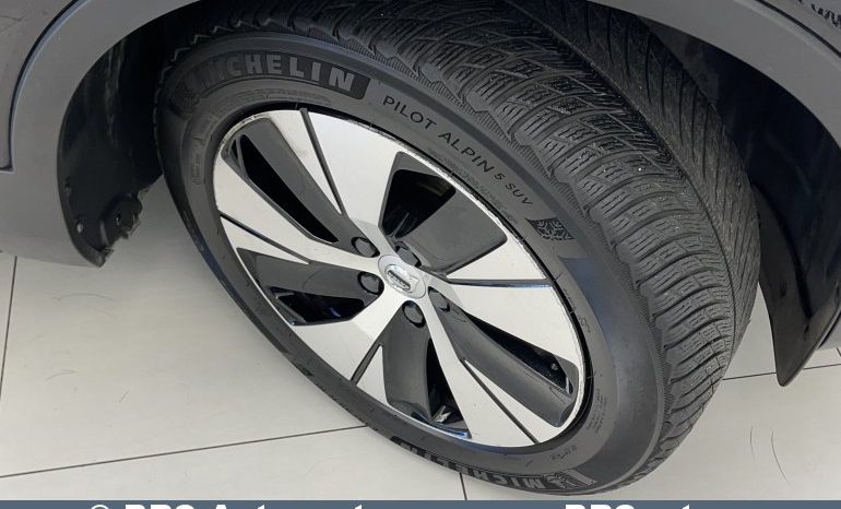 Volvo XC 40 1.5 T2 2021 full