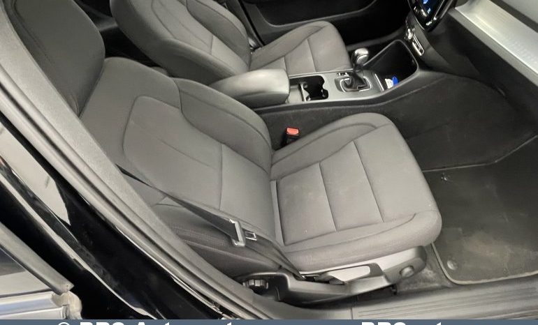 Volvo XC 40 1.5 T2 2021 full
