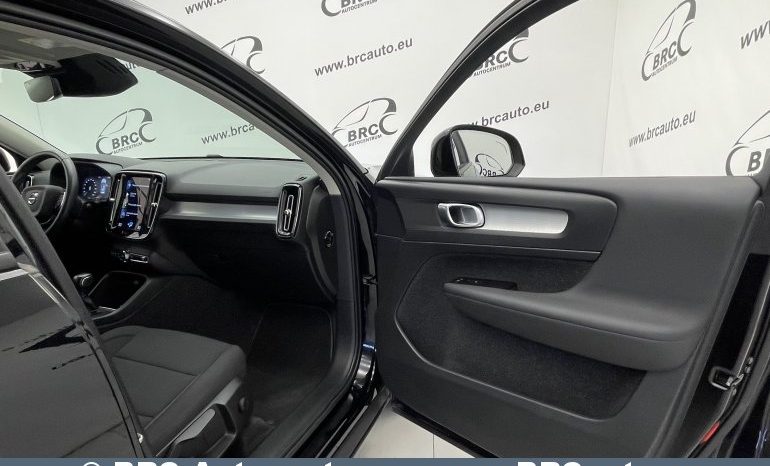 Volvo XC 40 1.5 T2 2021 full