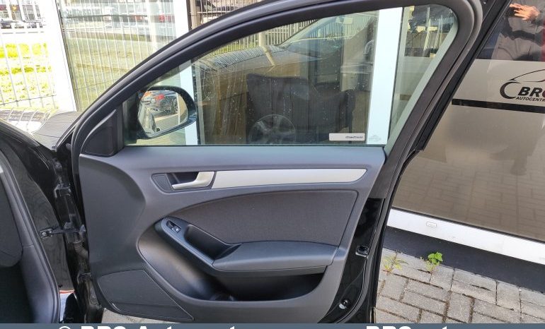 Audi A4 2.0 TDI 2009 full