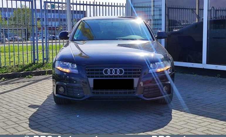 Audi A4 2.0 TDI 2009 full
