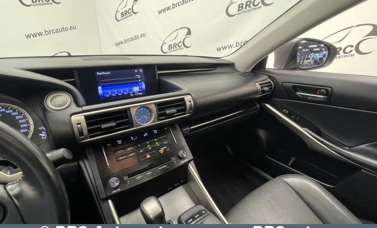 Lexus IS 250 Automatas 2014 full