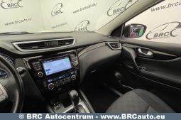Nissan Qashqai 1.2 DIG-T N-Connecta 2WD Xtronic Automatas 2016 full