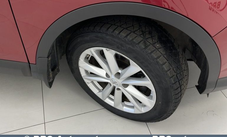 Nissan Qashqai 1.2 DIG-T N-Connecta 2WD Xtronic Automatas 2016 full