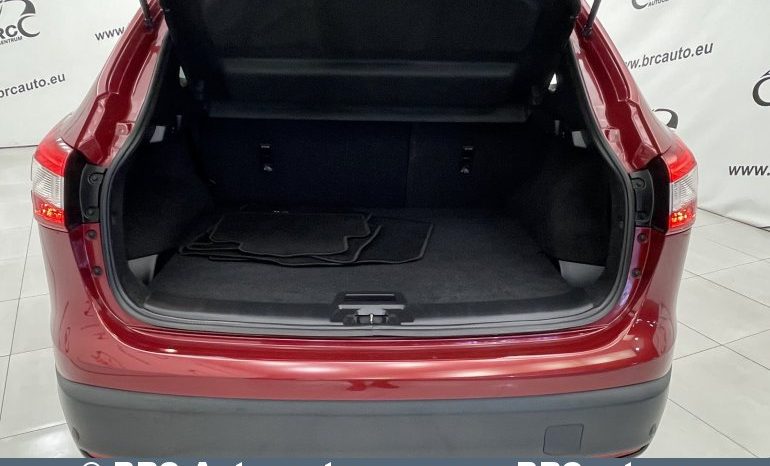 Nissan Qashqai 1.2 DIG-T N-Connecta 2WD Xtronic Automatas 2016 full