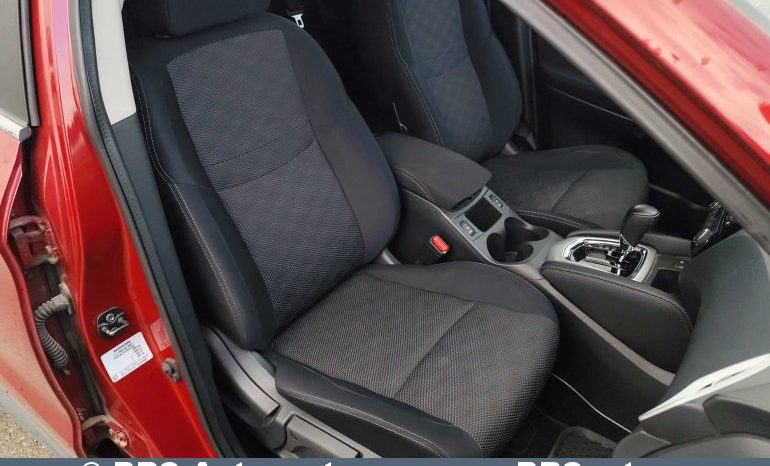 Nissan Qashqai 1.2 DIG-T Automatas 2016 full