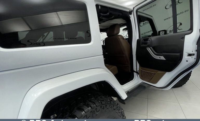 Jeep Wrangler U 3.6 V6 4WD 2014 full