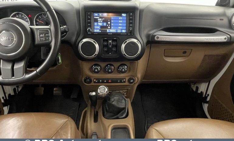 Jeep Wrangler U 3.6 V6 4WD 2014 full