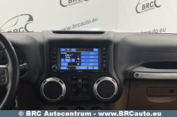 Jeep Wrangler U 3.6 V6 4WD 2014 full