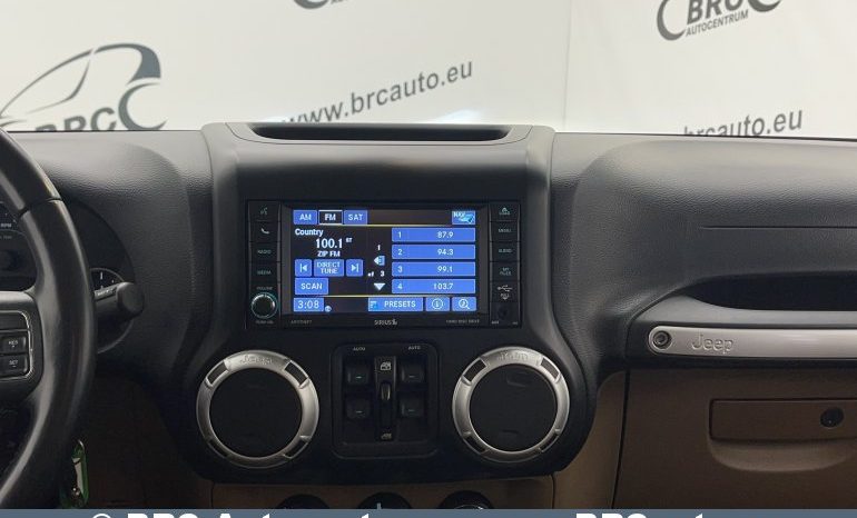 Jeep Wrangler U 3.6 V6 4WD 2014 full