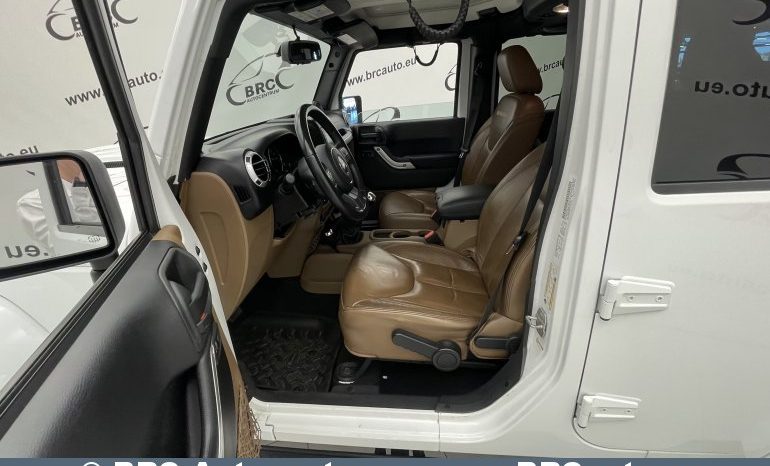 Jeep Wrangler U 3.6 V6 4WD 2014 full