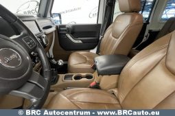 Jeep Wrangler U 3.6 V6 4WD 2014 full