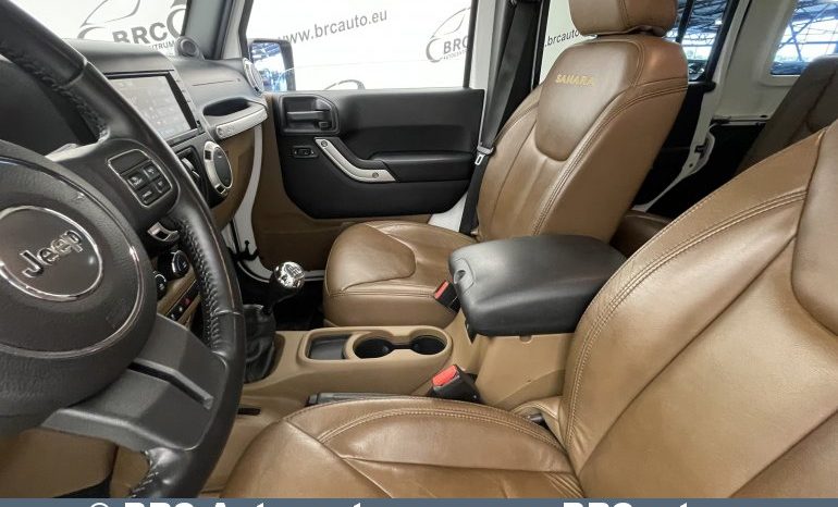 Jeep Wrangler U 3.6 V6 4WD 2014 full