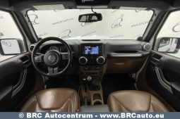 Jeep Wrangler U 3.6 V6 4WD 2014 full