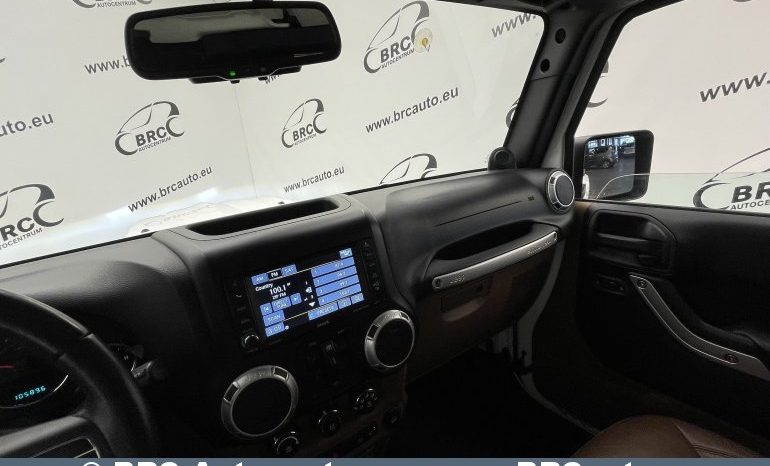 Jeep Wrangler U 3.6 V6 4WD 2014 full